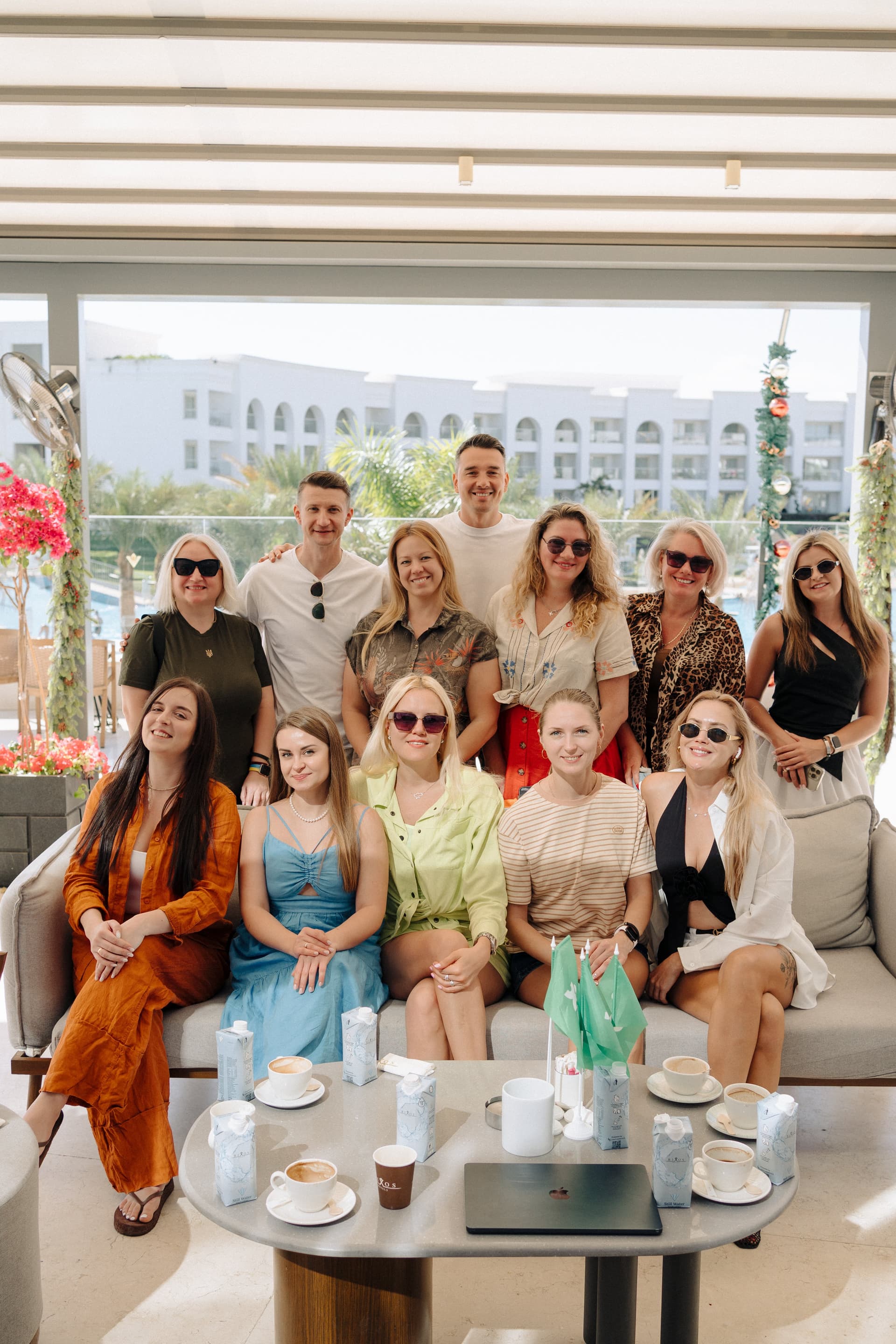 Команда XO в офісі